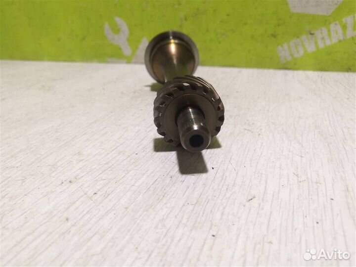 Вал масляного насоса Фольксваген Гольф 3 Венто