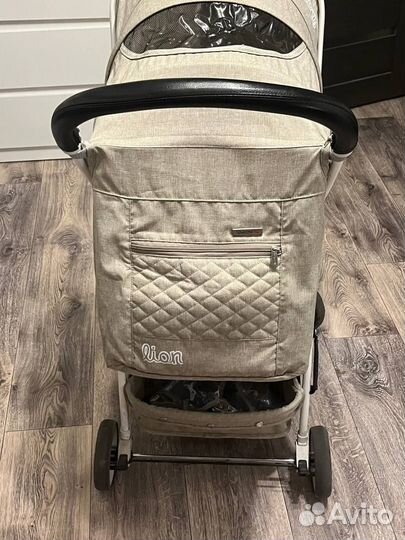 Коляска прогулочная книжка