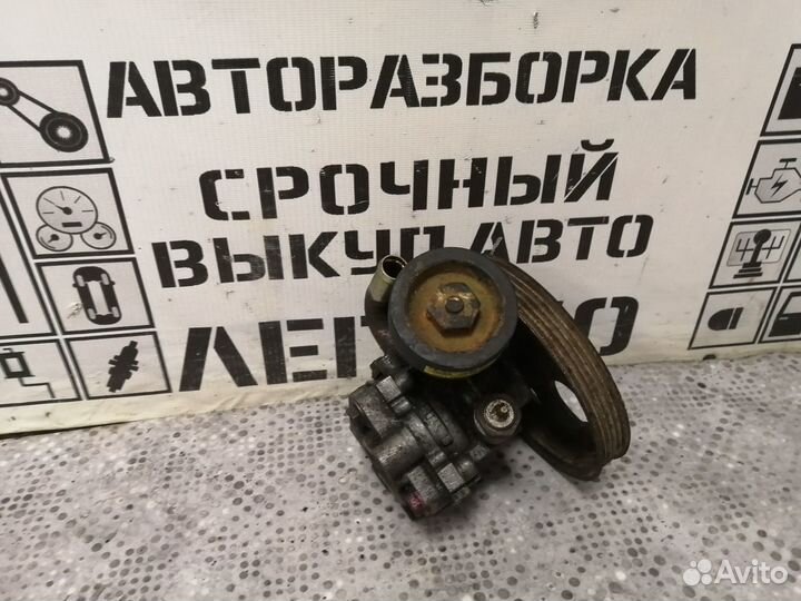 Насос гидроусилителя Mitsubishi Space Wagon N8, N9