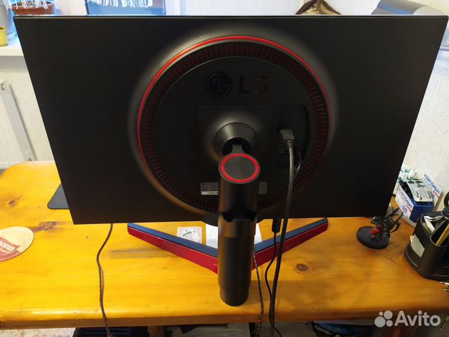 Монитор 27 GP750-B