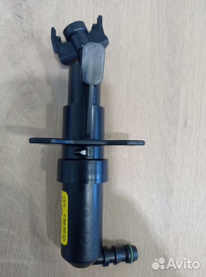 Форсунка омывателя фар VAG