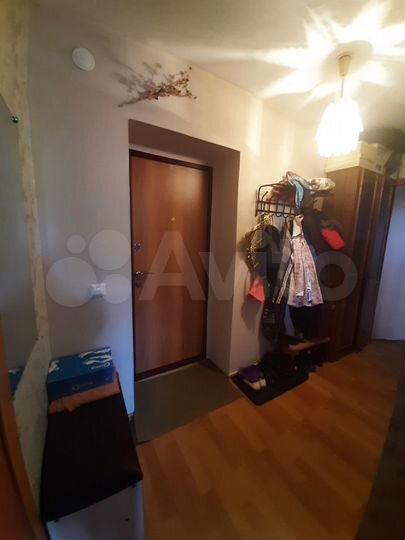 2-к. квартира, 44 м², 3/3 эт.