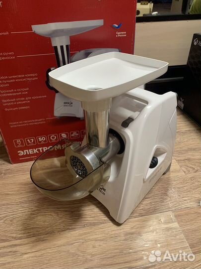 Мясорубка электрическая Аксион М 35.03 белый