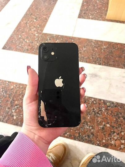 iPhone 12, 128 ГБ