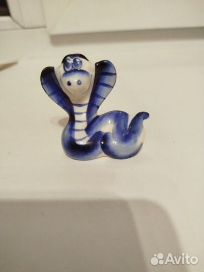 Статуэтка Гжель Змея (фигурка 