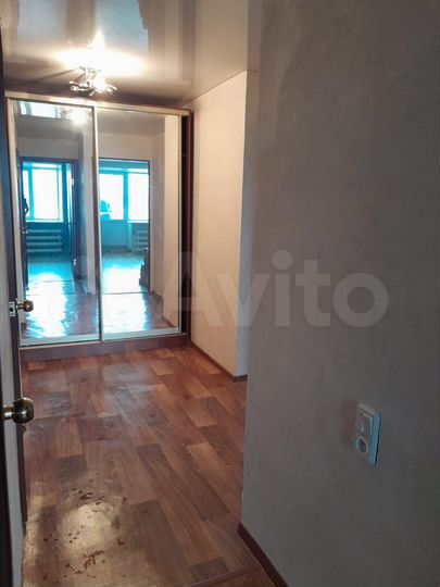 2-к. квартира, 50 м², 5/5 эт.