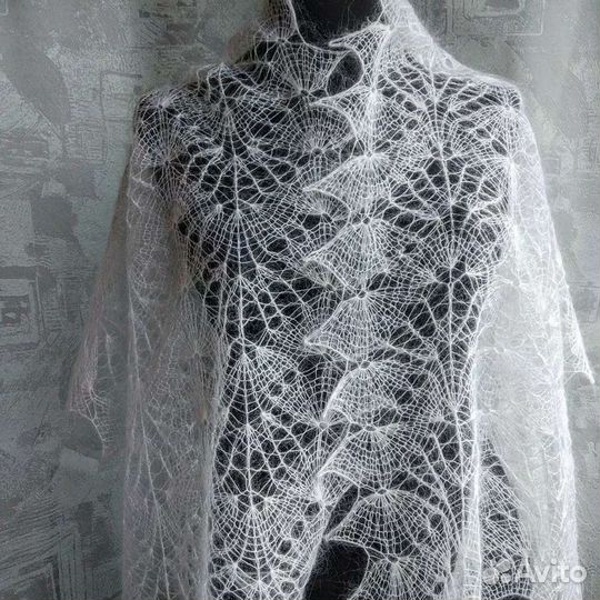 Палантин-паутинка шарф