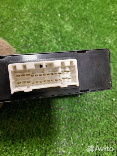 Блок управления центральным замком шевроле лачетти