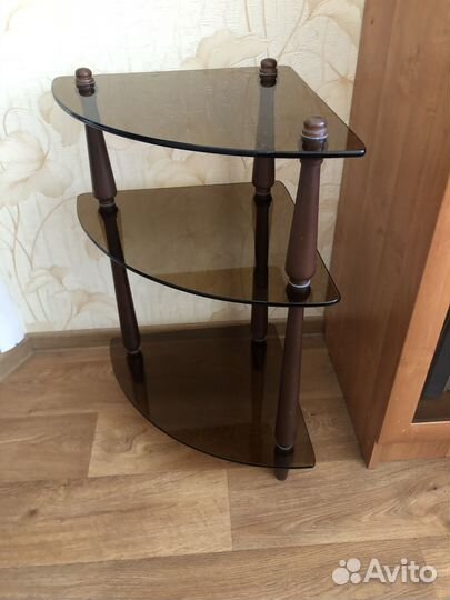 Полка стеклянная угловая