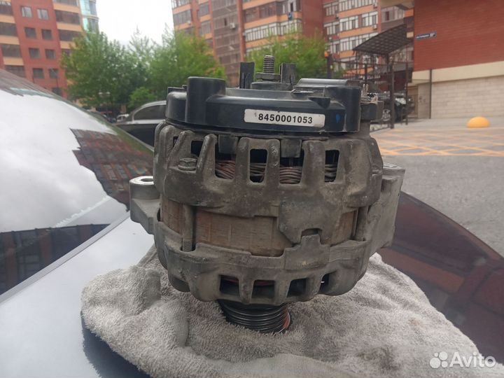 Генератор на LADA granta ф л