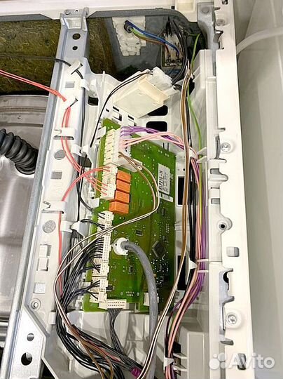 Ремонт стиральных машин Холодильников и Посудомоек