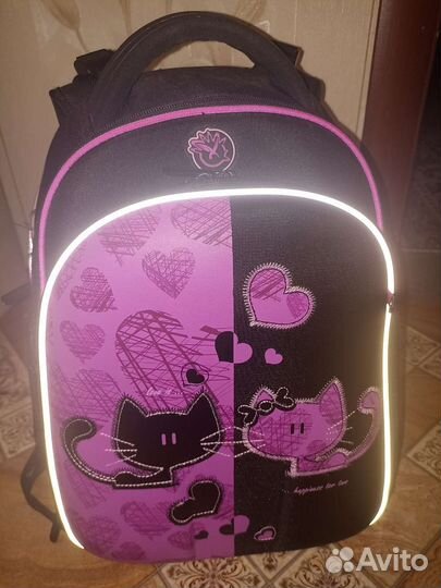 Рюкзак школьный для девочки новый