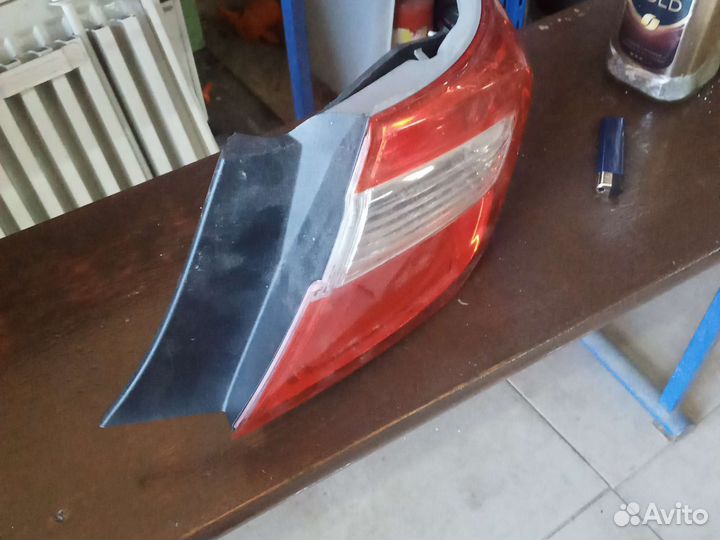 Фонарь задний наружный правый Toyota Camry V50