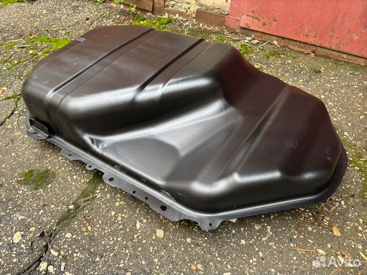 Бензобак Mitsubishi Lancer 9