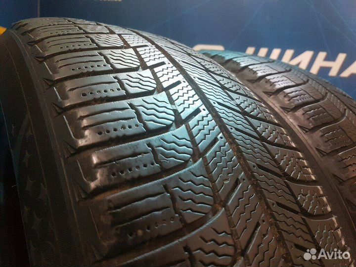 Michelin X-Ice 3 215/65 R17