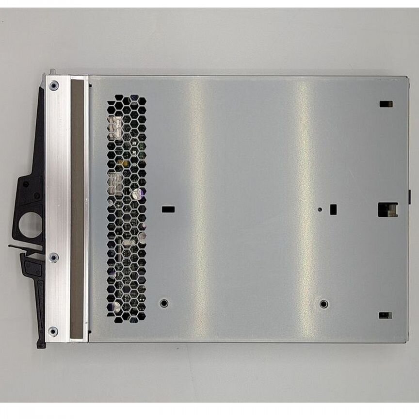 [111-00569+A0] Контроллер 0948580-05, Netapp Ds2246