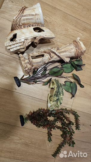 Украшения для аквариума