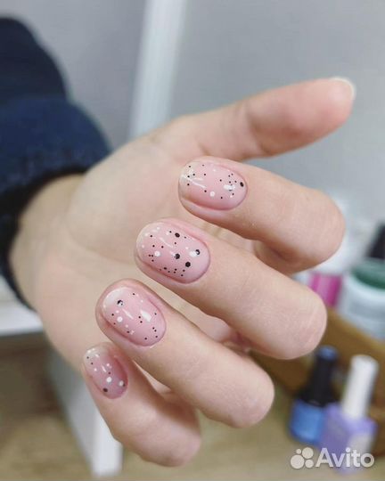 Мастер маникюра, педикюра