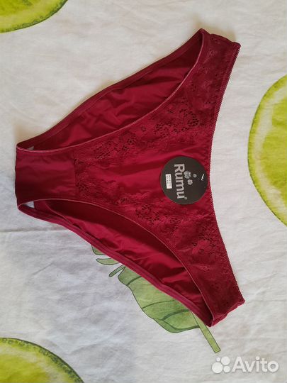 Трусы 46/48р. Новые. Комплект из 4 штук