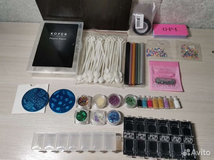 Для наращивания ногтей