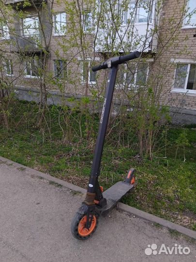 Электросамокат