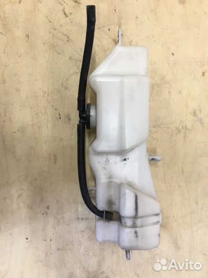 Бачок расширительный Toyota Camry AVV50 2AR-FXE