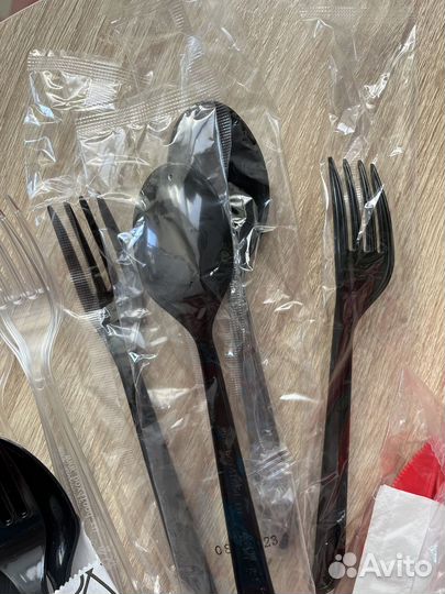 Одноразовая посуда пакетом