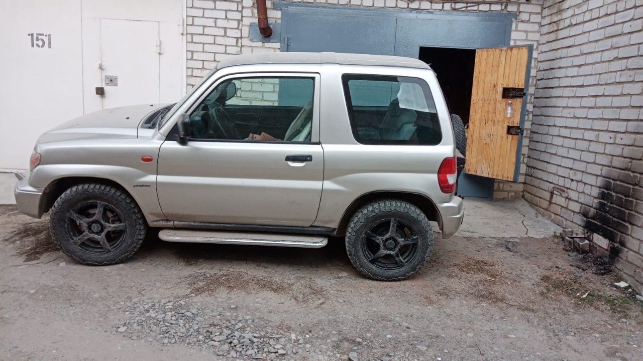 Mitsubishi Pajero Pinin: фото владельца