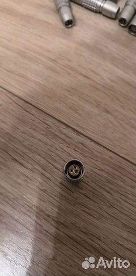 Цилиндрические защелкивающиеся разъёмы Lemo