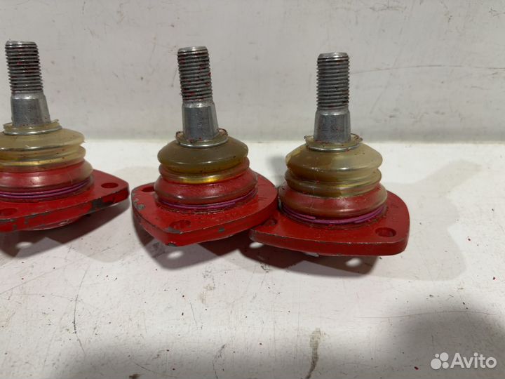 Комплект шаровых опор Ваз 2101