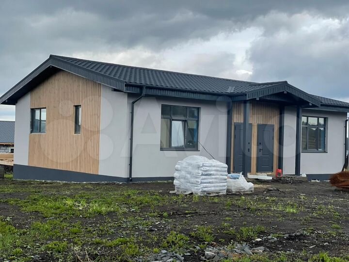 Коттедж 140 м² на участке 10,3 сот.