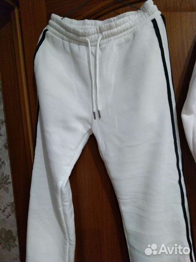 Новый Спортивный костюм на флисе