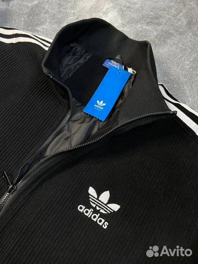 Мужская осенняя куртка Adidas