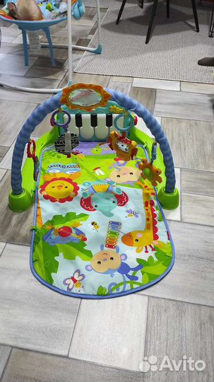 Развивающий коврик