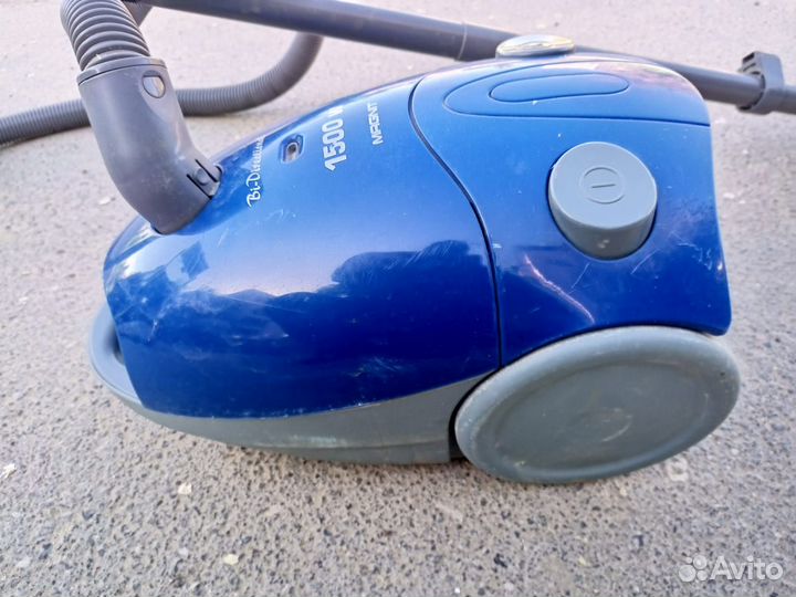 Пылесос 