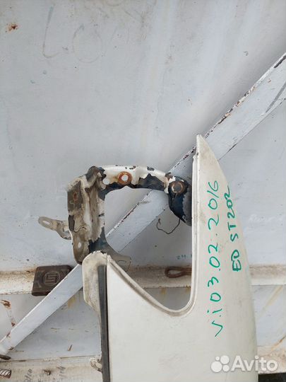 Крыло левое Toyota Carina ED 1994-1998г