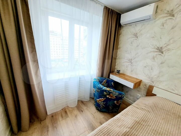 2-к. квартира, 54 м², 9/10 эт.