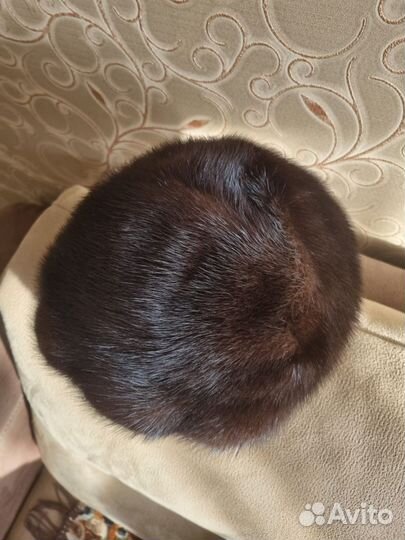 Берет женский норковый