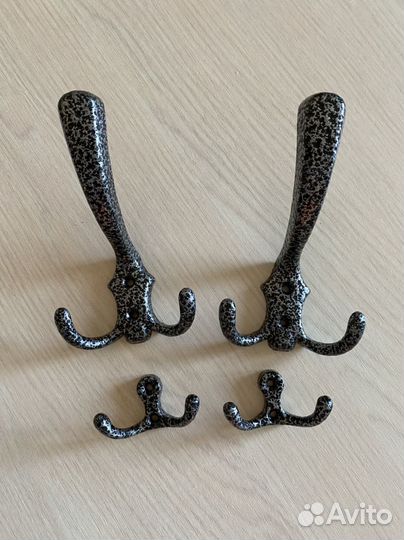 Крючки настенные