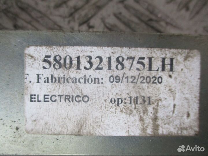 Механизм стеклоподъемника левый Iveco 5801321875