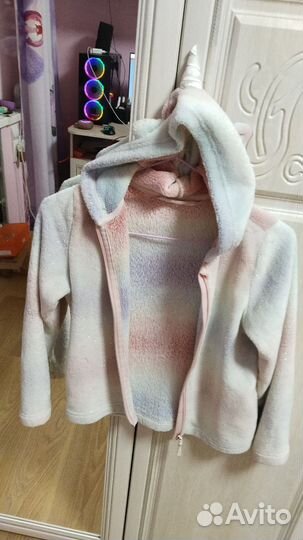 Кофта для девочки 140