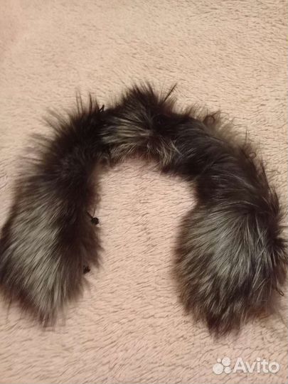 Меховой воротник чернобурка