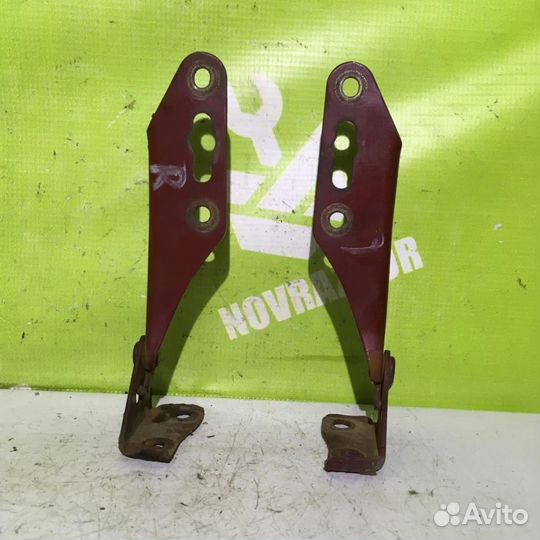 Петля капота Ровер 4-серия