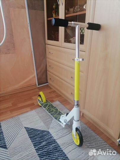 Самокат детский двухколесный новый