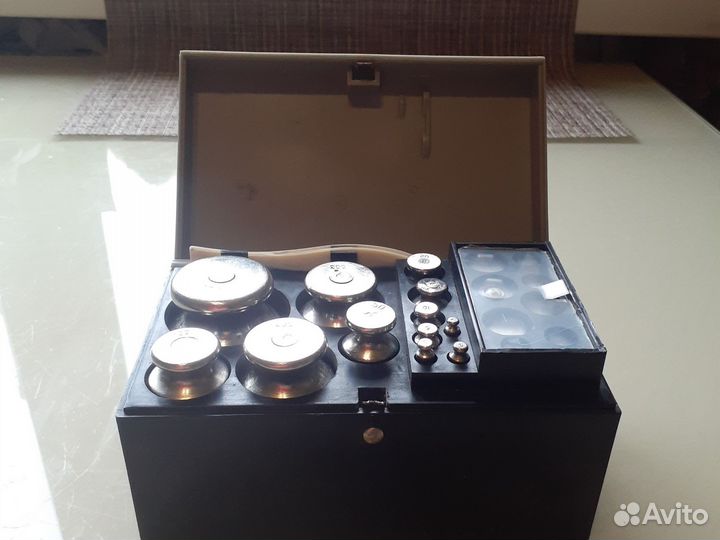 Гирьки калибровочные набор от 10 млг до 500 гр