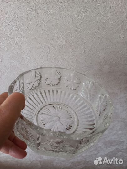 Хрустальная ваза