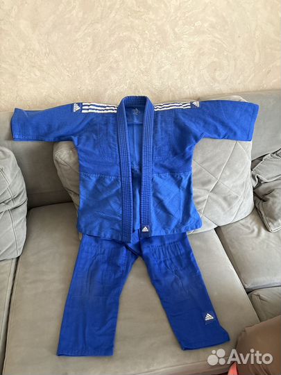 Кимоно для дзюдо adidas