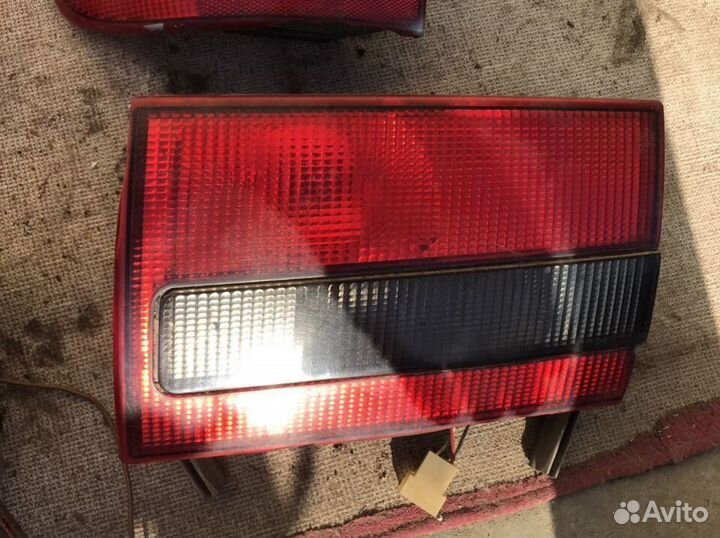 Комплект задних фонарей Волга Газ 31105
