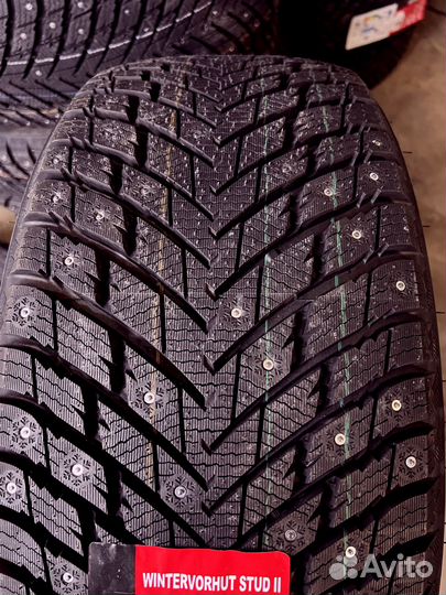 iLink Wintervorhut Stud II 275/40 R21 и 315/35 R21 97F