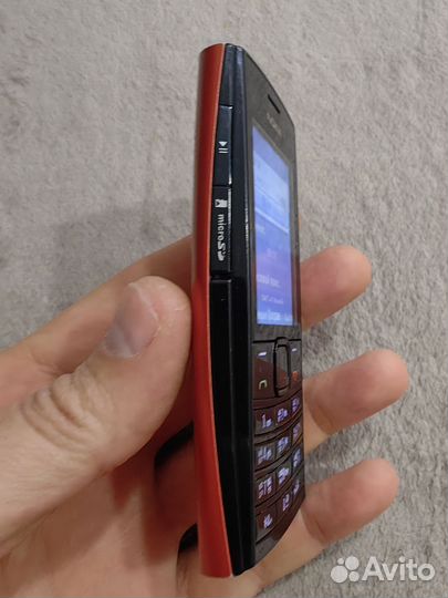Nokia X2-02